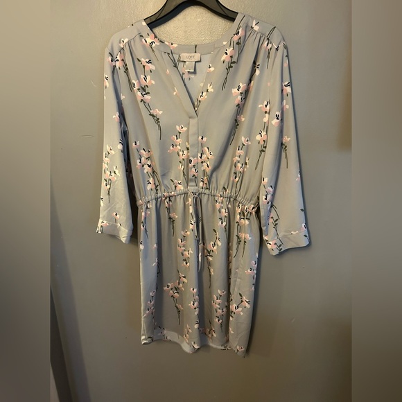 LOFT Dresses & Skirts - Loft Dress - gray long sleeve floral print pink/white cherry blossom